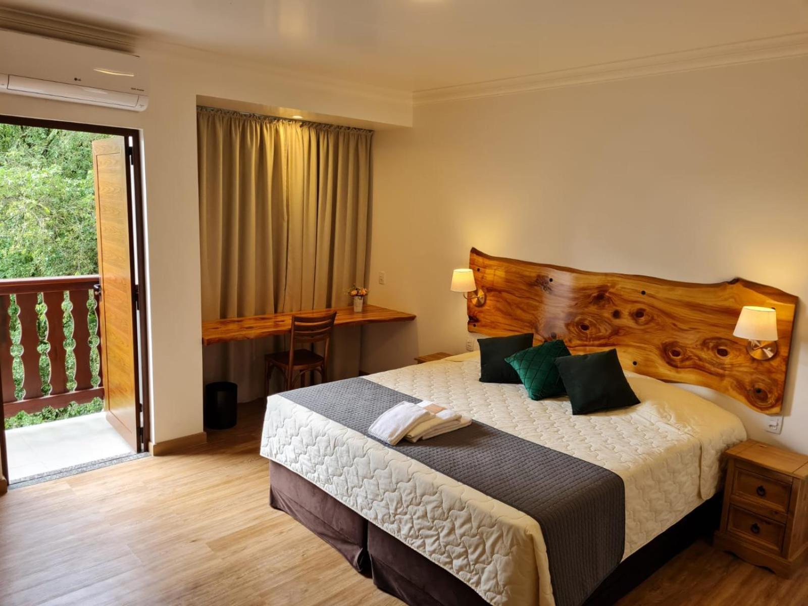 Hotel Schneider Treze Tílias Eksteriør billede